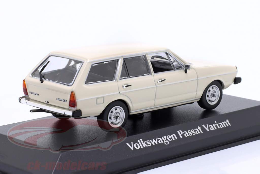 Volkswagen VW Passat Variant Byggeår 1975 hvid 1:43 Minichamps