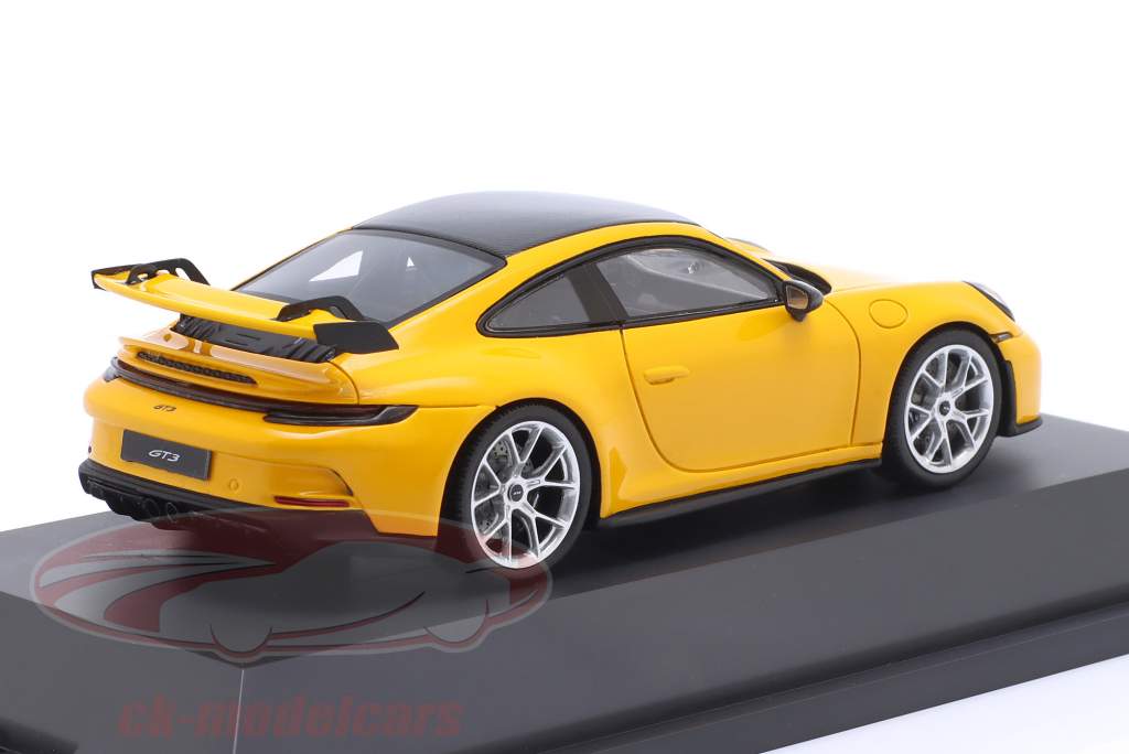Porsche 911 (992) GT3 Anno di costruzione 2021 giallo 1:43 Schuco