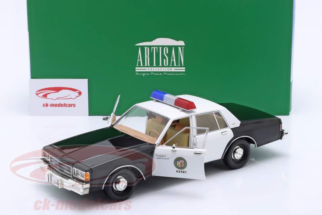 Chevrolet Caprice LA Police 1986 Series de TV MacGyver (1985-92) 1:18 Greenlight