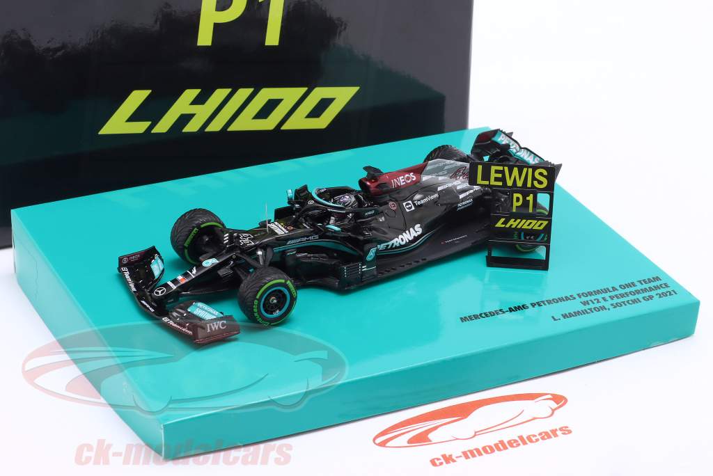 L. Hamilton Mercedes-AMG F1 W12 #44 100 GP sejr Sochi formel 1 2021 1:43 Minichamps