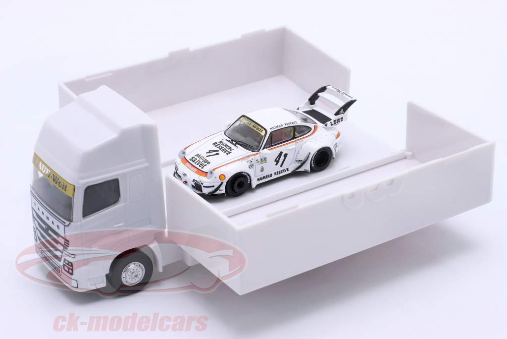 2-Car-Set: LBWK lastbil med Porsche 993 RWB Rauh-Welt #41 1:64 Tarmac Works