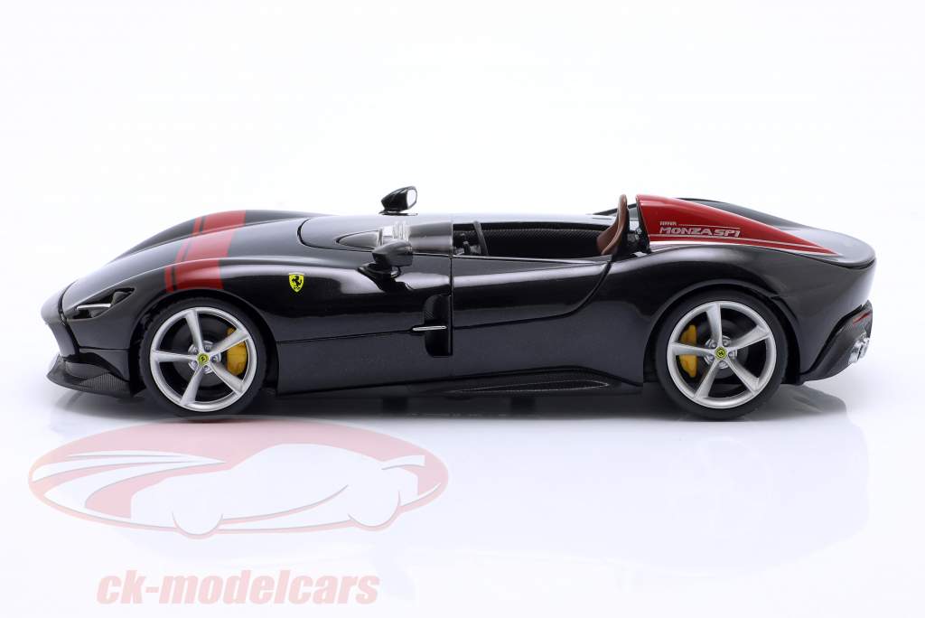 Ferrari Monza SP1 Année de construction 2019 noir / rouge 1:24 Bburago