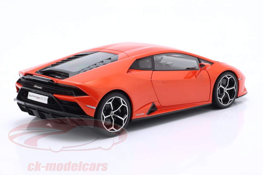 Lamborghini Huracan Evo Año de construcción 2019 naranja 1:18 AUTOart