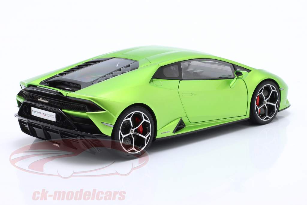 Lamborghini Huracan Evo Año de construcción 2019 verde 1:18 AUTOart