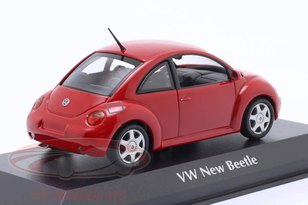 Volkswagen VW New Beetle (Typ 9C) Baujahr 1998 rot 1:43 Minichamps