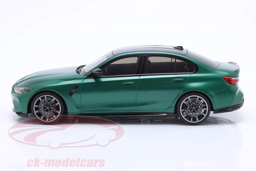 BMW M3 (G80) Год постройки 2020 зеленый металлический 1:18 Minichamps