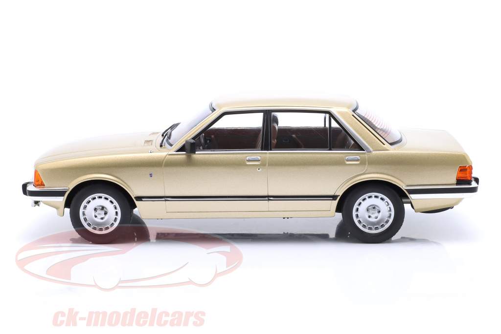 Ford Granada MK II 2.8 Ghia 建设年份 1982 浅褐色的 金属的 1:18 Model Car Group