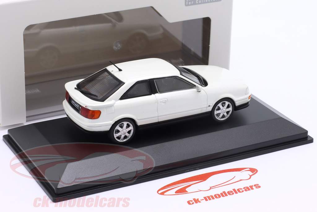 Audi S2 Coupe 建设年份 1992 珍珠白 1:43 Solido