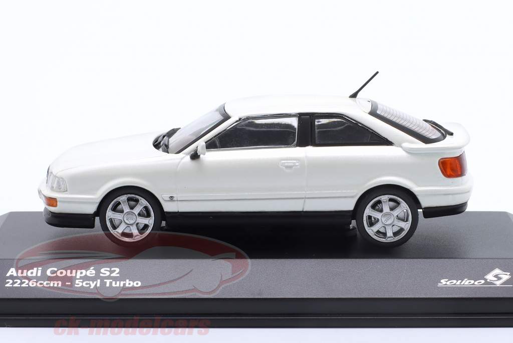 Audi S2 Coupe year 1992 pearl white 1:43 Solido