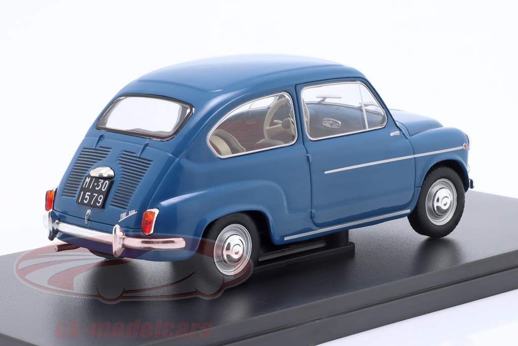 Fiat 600D serie 1 Año de construcción 1960 azul 1:24 Ixo