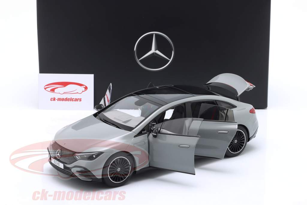 Mercedes-Benz EQE (V295) Baujahr 2022 alpingrau 1:18 NZG