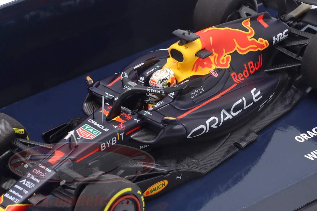 M. Verstappen Red Bull RB18 #1 winner Saudi Arabia GP formula 1 World Champion 2022 1:43 Minichamps
