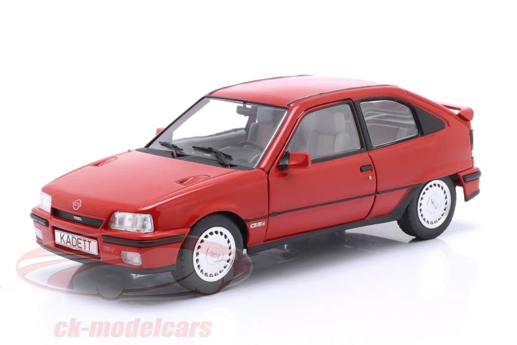 Opel Kadett E GSI Baujahr 1985 rot 1:24 WhiteBox