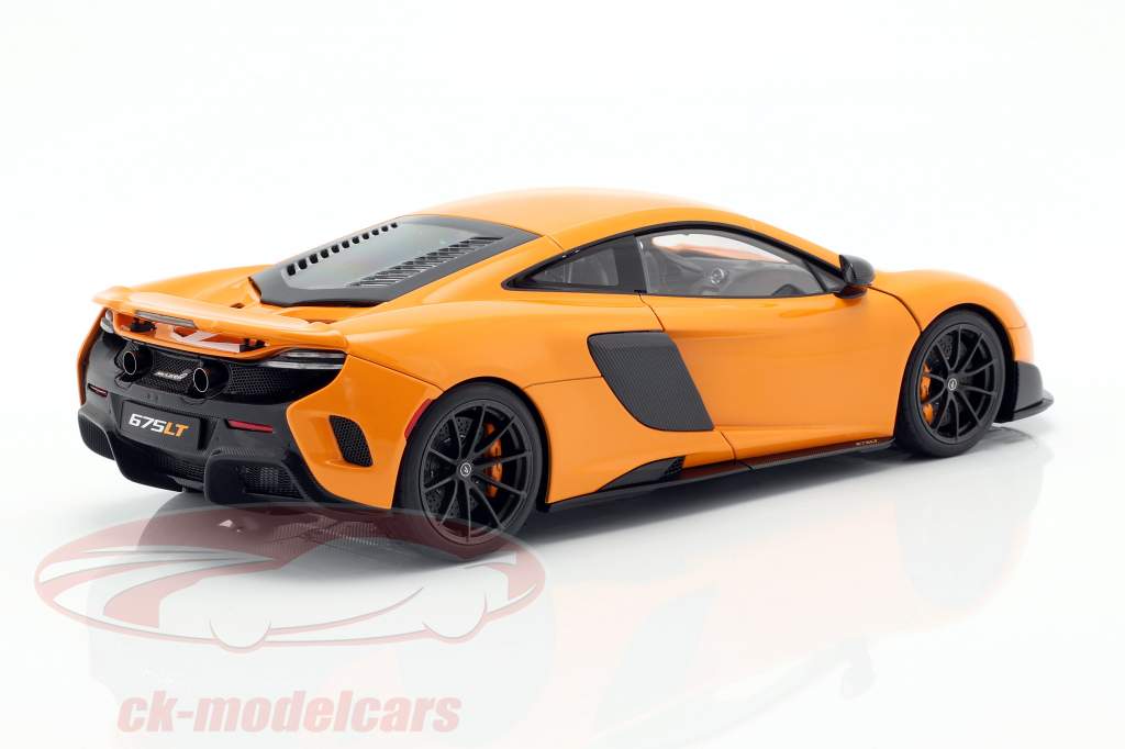 McLaren 675 LT Byggeår 2016 McLaren orange 1:18 AUTOart