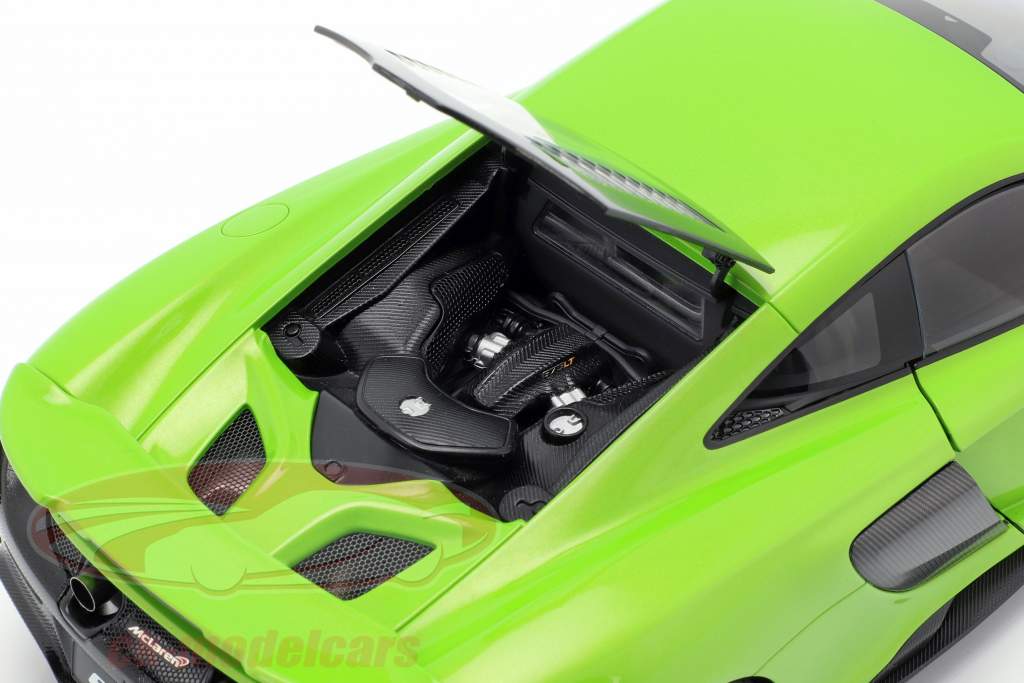 McLaren 675 LT Année de construction 2016 napier vert 1:18 AUTOart