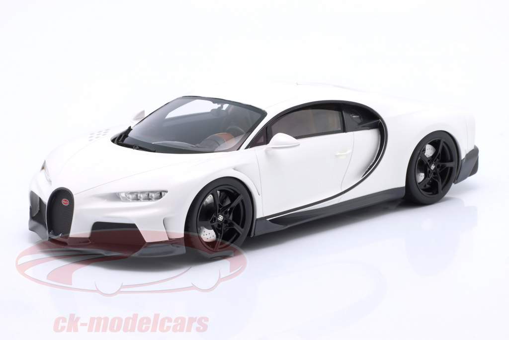 Bugatti Chiron Super Sport Anno di costruzione 2021 bianco 1:18 TrueScale
