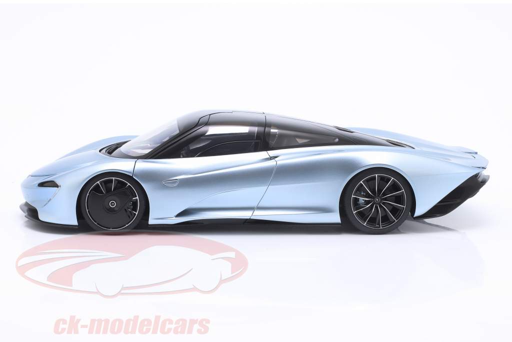 McLaren Speedtail ano de construção 2020 frozen blue 1:18 AUTOart