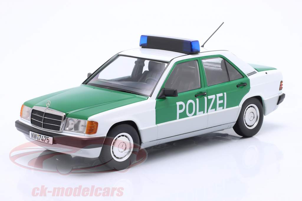 Mercedes-Benz 190 (W201) 警察 ドイツ 1993 緑 / 白 1:18 Triple9