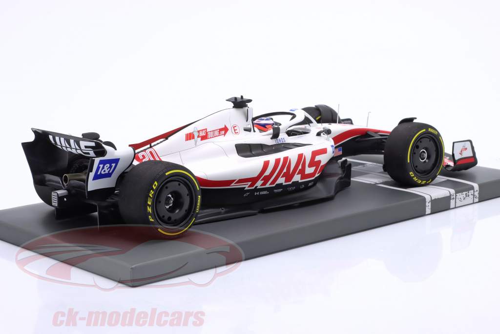 Kevin Magnussen Haas VF-22 #20 British GP Formel 1 2022 1:18 Minichamps