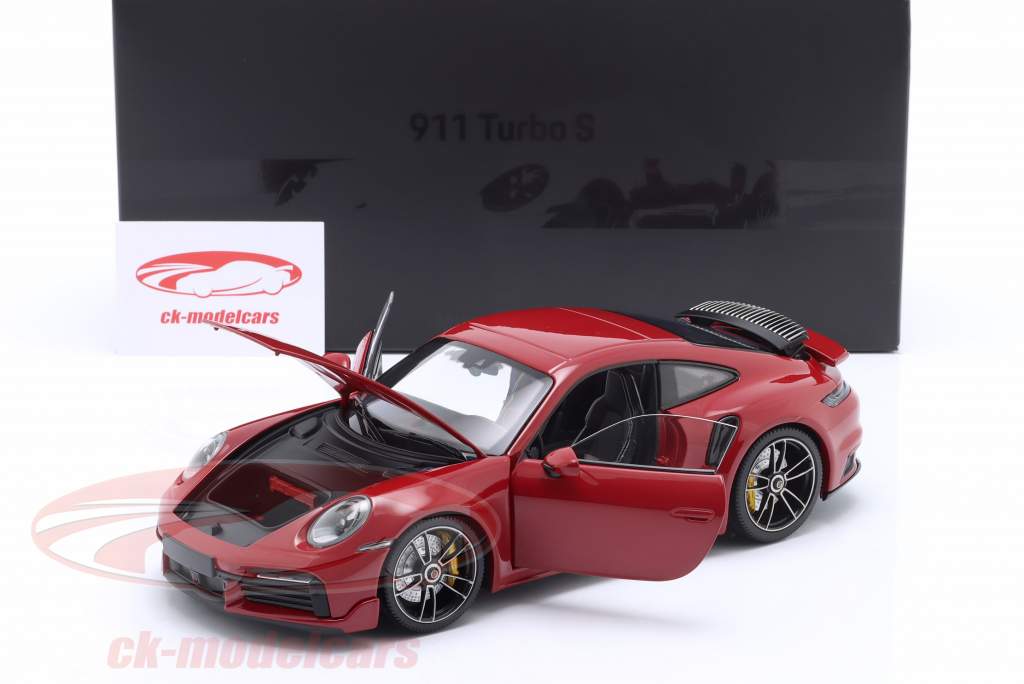 Porsche 911 (992) Turbo S Coupe Sport Design 2021 karmijn 1:18 Minichamps
