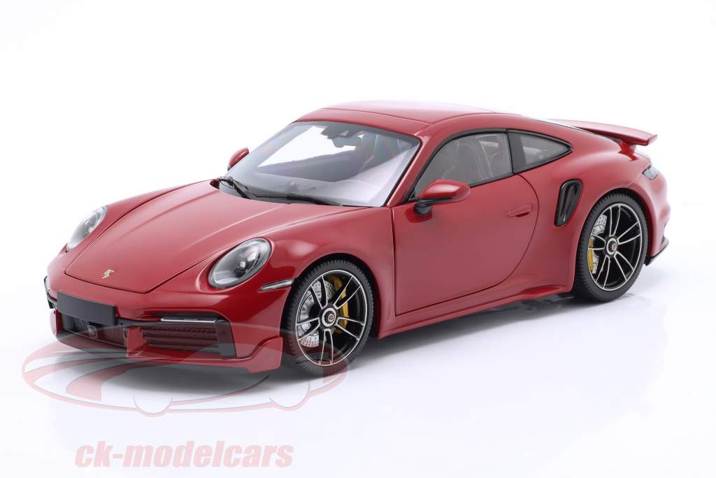 Minichamps 1:18 Porsche 911 (992) Turbo S Coupe Sport Design 2021 