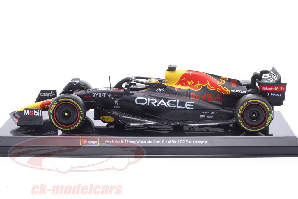 M. Verstappen Red Bull RB18 #1 победитель Abu Dhabi GP формула 1 Чемпион мира 2022 1:24 Bburago