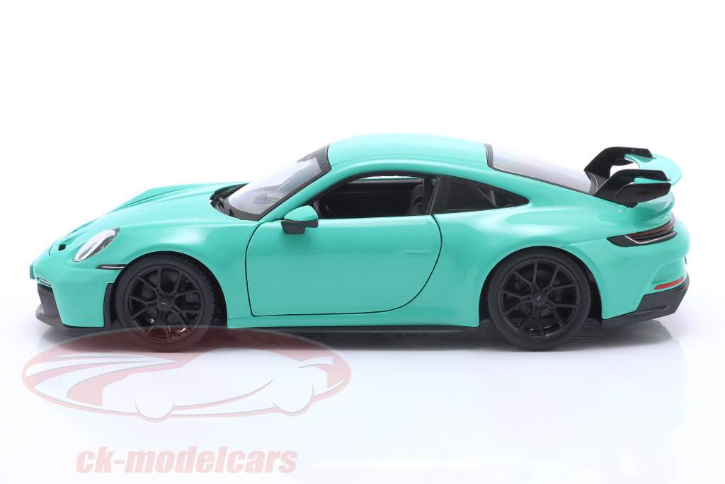 Porsche 911 (992) GT3 year 2021 mint green 1:24 Bburago