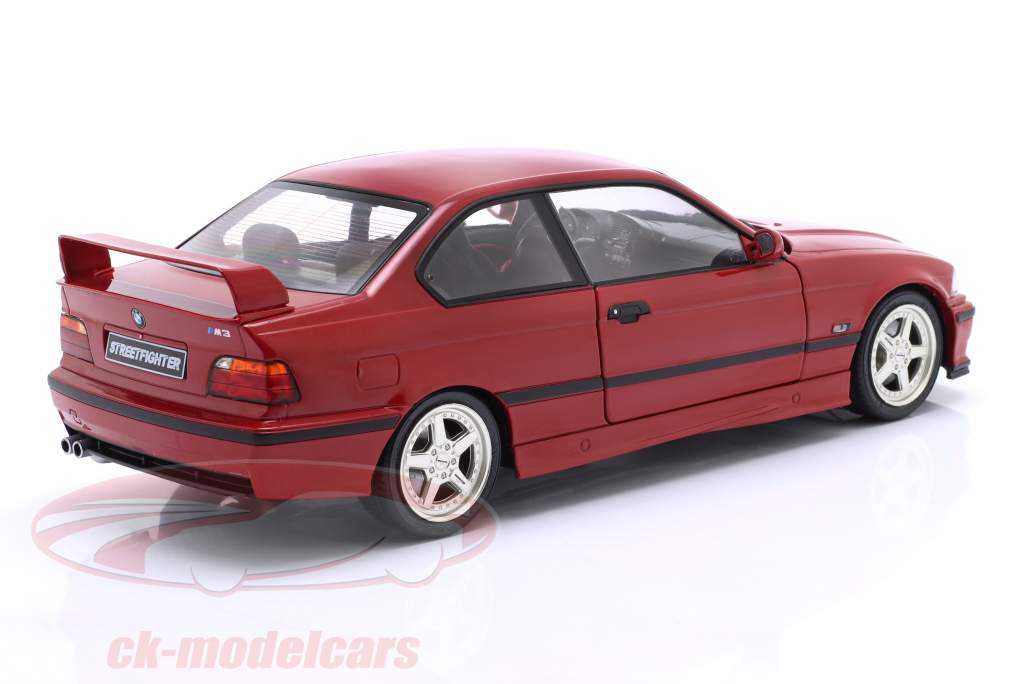 Solido Modellauto Maßstab 1:18 BMW E36 Coupe M3 rot: : Auto &  Motorrad