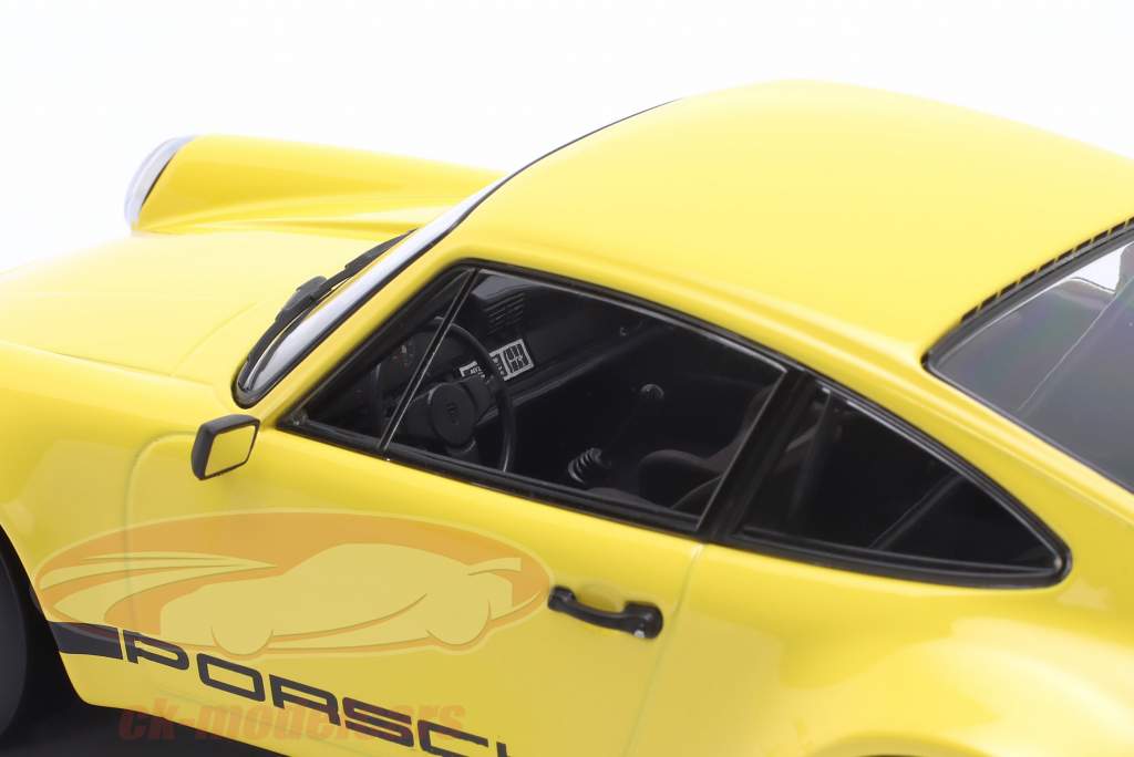 Porsche 911 Carrera 3.0 RSR street version 黄色的 1:18 WERK83