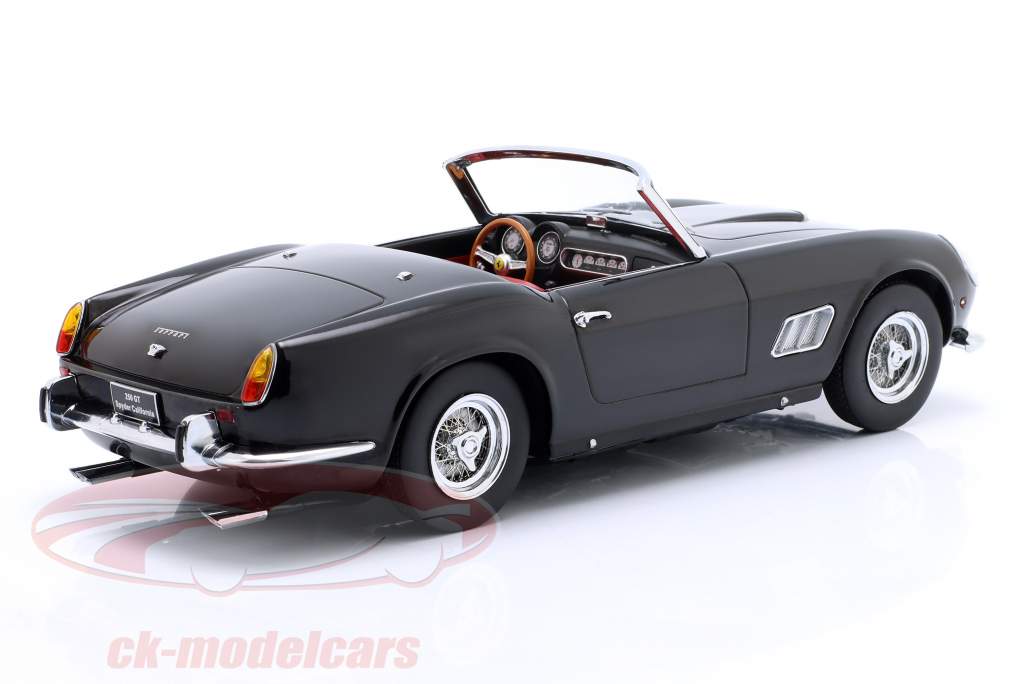 Ferrari 250 GT California Spyder 建设年份 1960 黑色的 / 银 1:18 KK-Scale