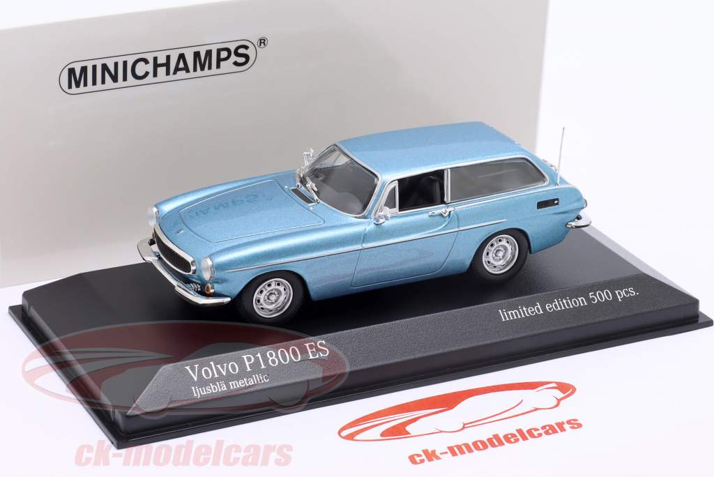 Volvo P1800 ES Baujahr 1971 eisblau metallic 1:43 Minichamps
