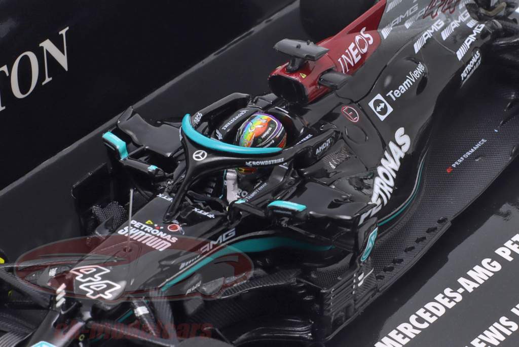 Lewis Hamilton Mercedes-AMG F1 W12 #44 Ganhador Catar GP Fórmula 1 2021 1:43 Minichamps