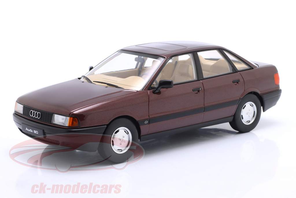 Audi 80 (B3) Baujahr 1989 dunkelrot metallic 1:18 Triple9