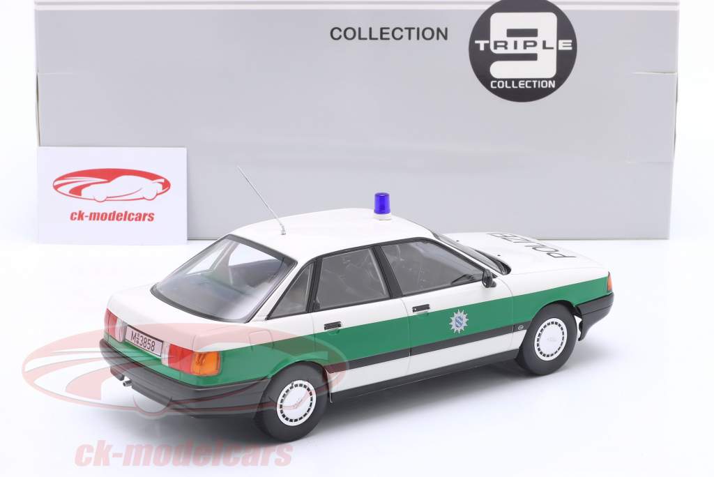 Audi 80 (B3) politie Bouwjaar 1989 wit / groente 1:18 Triple9
