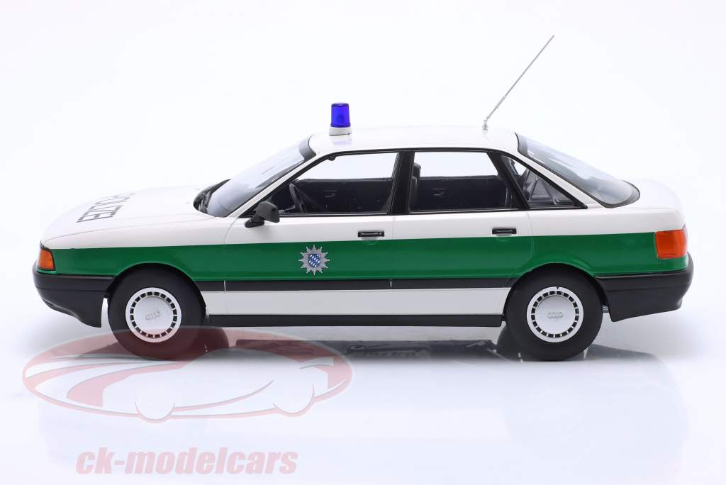 Audi 80 (B3) policía Año de construcción 1989 blanco / verde 1:18 Triple9