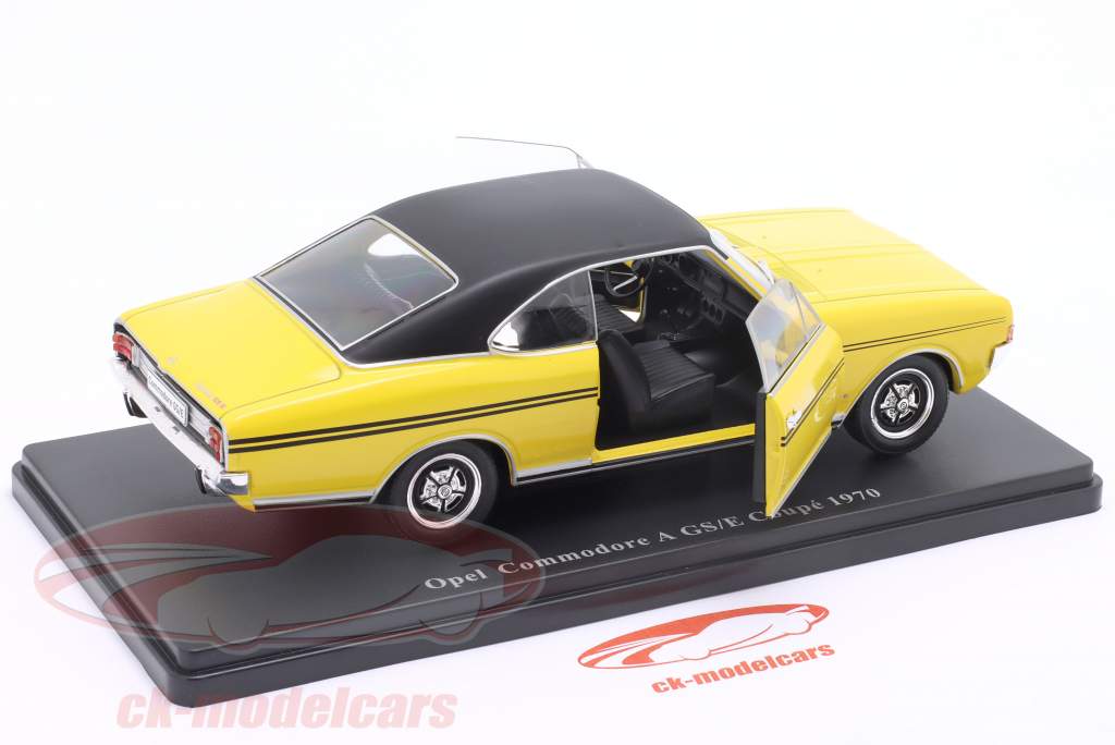 Opel Commodore A GS/E Coupe year 1970 yellow / black 1:24 Hachette
