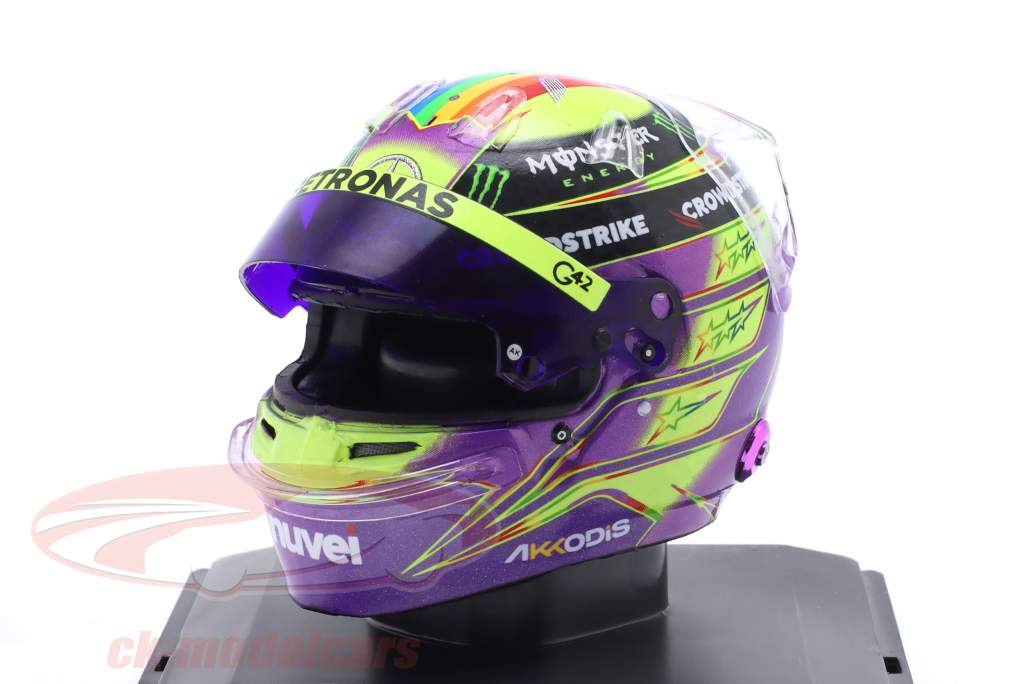 1:5 Zündkerze Helm Spa 5HF145 Lewis Hamilton Mercedes