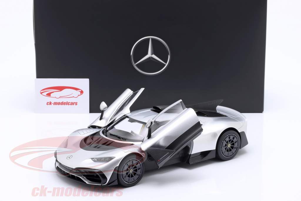 Mercedes-Benz AMG ONE anno di costruzione 2023 argento high-tech 1:18 NZG