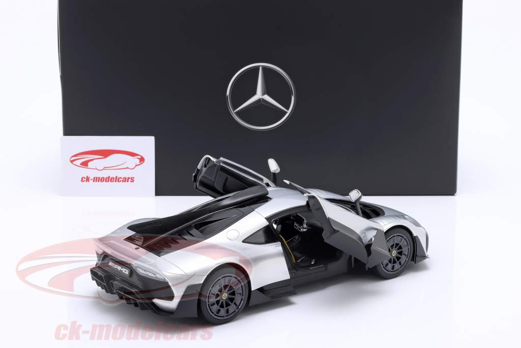 Mercedes-Benz AMG UM ano de construção 2023 alta tecnologia prata 1:18 NZG