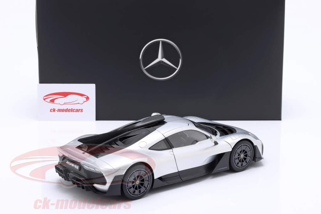 Mercedes-Benz AMG ONE Baujahr 2023 hightech silber 1:18 NZG