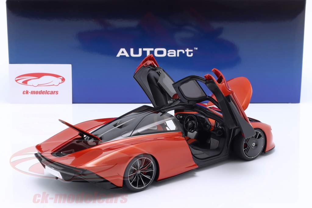 McLaren Speedtail Año de construcción 2020 volcán naranja 1:18 AUTOart