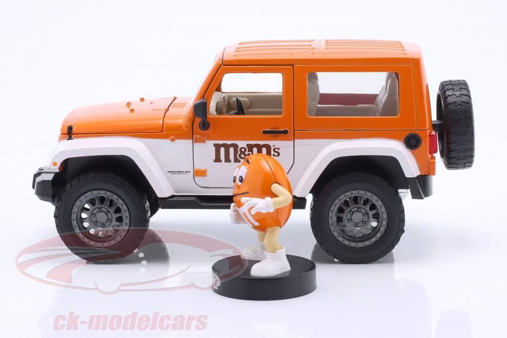 Jeep Wrangler 2007 和 数字 M&Ms 橙子 1:24 Jada Toys