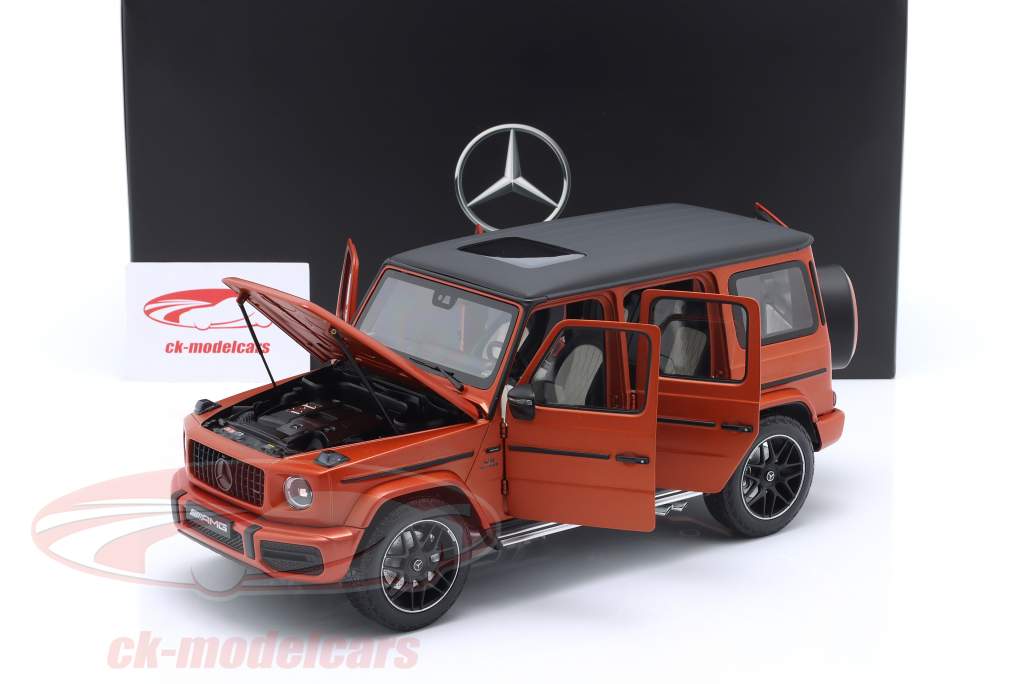 Mercedes-Benz G63 AMG (W463) Baujahr 2020 kupfer orange / magno 1:18 Minichamps