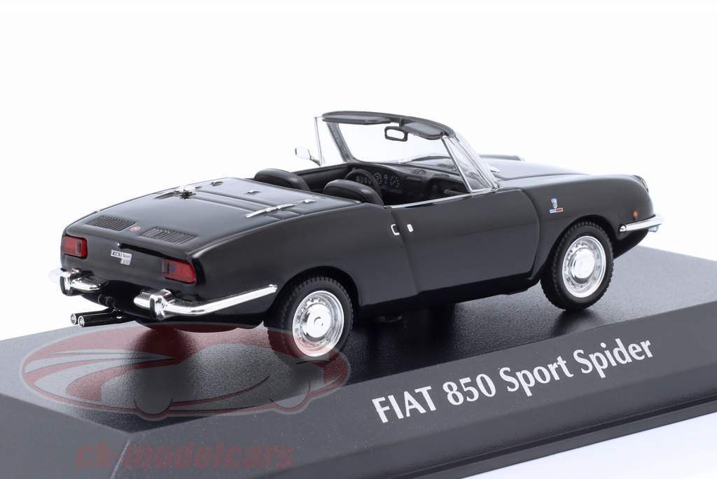 Fiat 850 Sport Spider Byggeår 1968 sort 1:43 Minichamps
