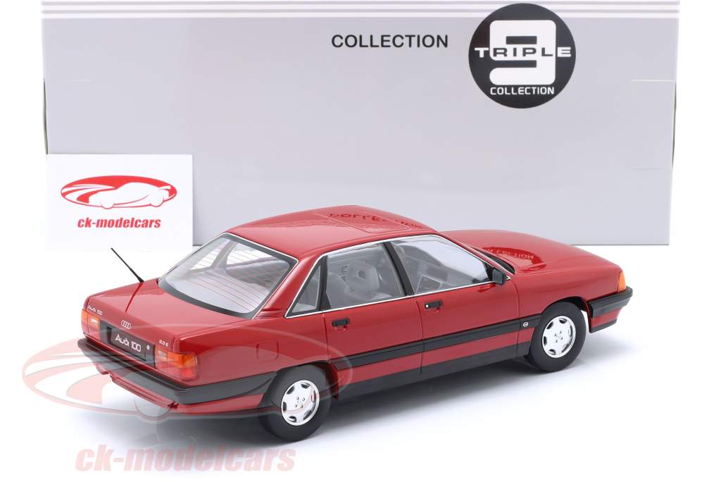 Audi 100 C3 建設年 1989 竜巻 赤 1:18 Triple9