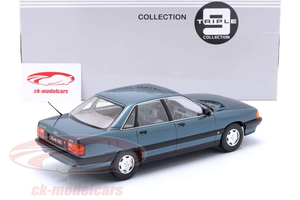 Audi 100 C3 year 1989 lago blue green metallic 1:18 Triple9
