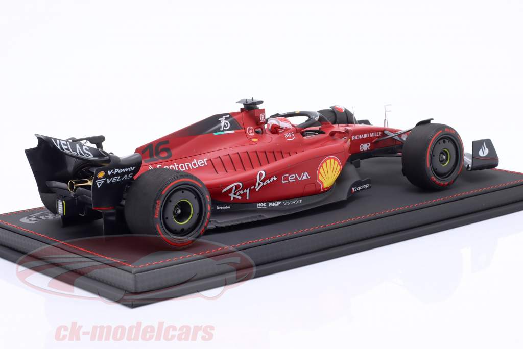 Charles Leclerc Ferrari F1-75 #16 gagnant Bahreïn GP formule 1 2022 1:18 BBR