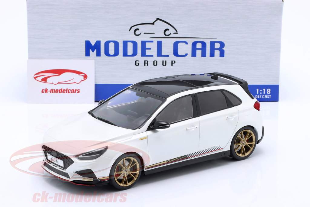 Modelcar Group 1:18 Hyundai i30 N Drive-N Edition year 2021 Atlas