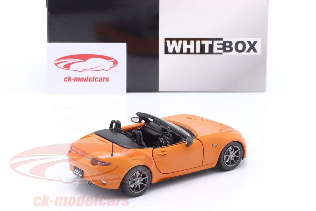 Mazda MX-5 ND orange 1:24 WhiteBox
