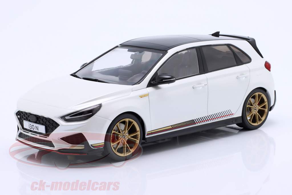 Hyundai i30 N Drive-N Edition Byggeår 2021 Atlas hvid 1:18 Model Car Group